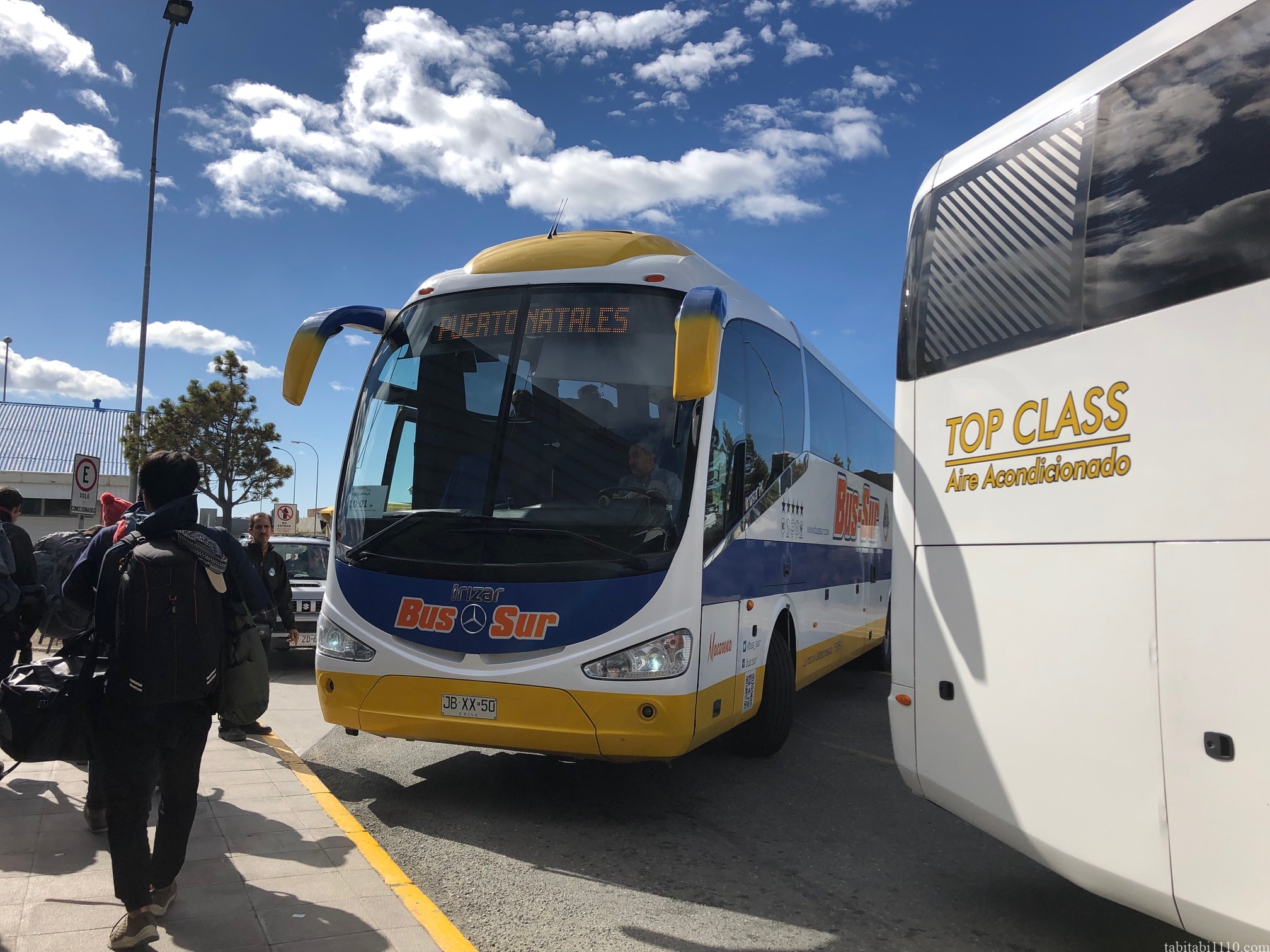 プンタアレナス空港 プエルトナタレス バス