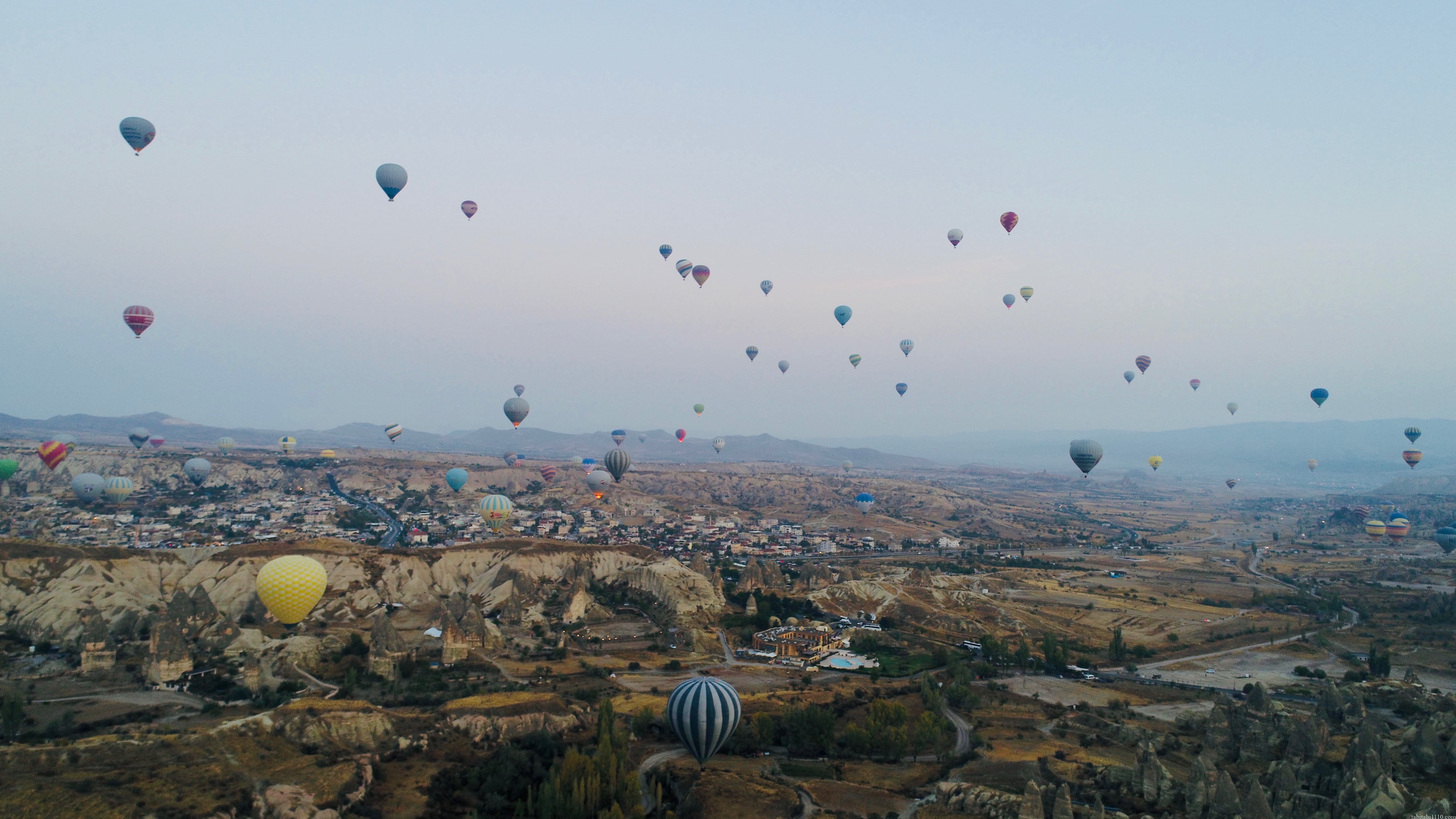 トルコ カッパドキアの気球はやっぱりすごい 幻想的でめちゃ綺麗 Tabitabi
